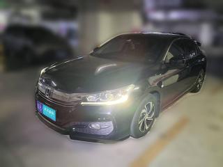 本田雅阁2016款 2.0L 舒适版