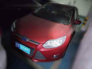 福特福克斯2012款两厢1.6L自动舒适型