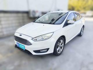 福特福克斯2015款 三厢 1.6L 手动舒适型
