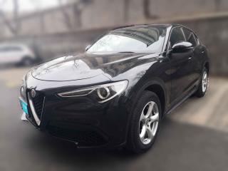 阿爾法·羅密歐Stelvio斯坦維2017款 2.0T 200HP 精英版