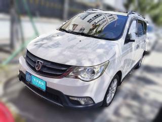 寶駿寶駿7302014款 1.5L 手動舒適ESP版 7座