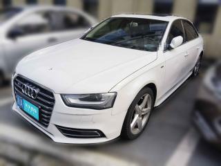 奥迪奥迪A4L2013款 35 TFSI 自动标准型