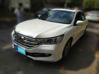 本田雅閣2015款2.0LLX舒適版