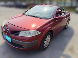 雷諾梅甘娜2006款 SEDAN 2.0 4AT