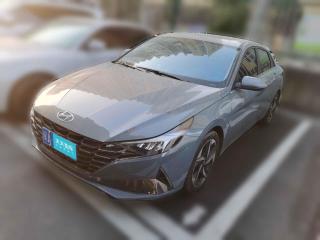 現(xiàn)代伊蘭特2021款 1.5L CVT LUX尊貴版