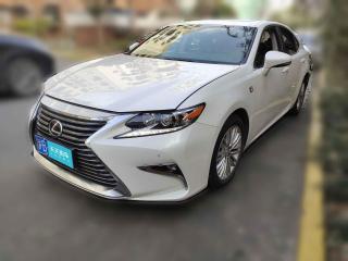 雷克薩斯雷克薩斯ES2015款200精英版