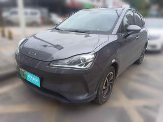 哪吒汽车哪吒V2021款长续航娱乐版升级型