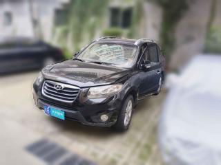 現代勝達經典2010款 2.4 豪華版 七座四驅