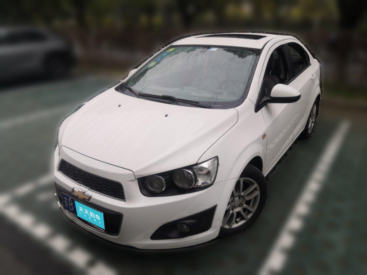 爱唯欧二手车卖多少钱