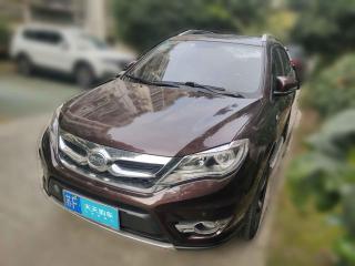 比亞迪比亞迪S72015款2.0T升級版自動尊貴型