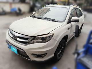 比亞迪比亞迪S72016款 1.5T 手動尊貴型