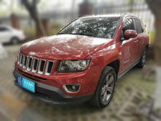 Jeep指南者2014款改款2.4L四驅(qū)舒適版