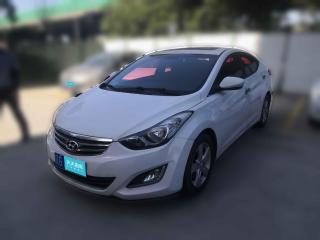 现代朗动2012款1.6L手动领先型