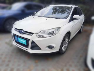 福特福克斯2012款 三廂 1.6L 手動舒適型