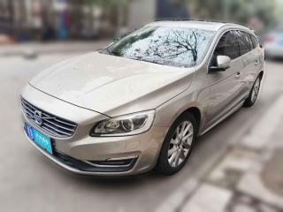 沃尔沃沃尔沃V602015款 T5 智逸版