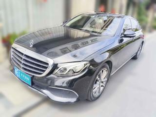 奔驰奔驰E级2019款 E 300 L 豪华型