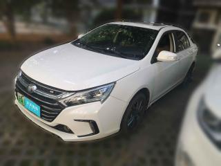 比亞迪秦新能源2017款1.5T尊貴型