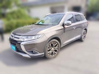 三菱歐藍德2016款 2.4L 四驅精英版 5座「蘇州二手車」「天天拍車」