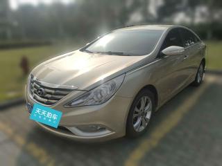 現代索納塔2011款2.0L自動領先版