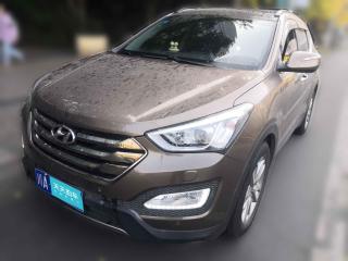 現(xiàn)代勝達2013款改款2.0T自動四驅(qū)頂級型