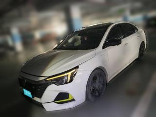 榮威榮威i6 MAX新能源2020款 1.5T PHEV爽酷天幕智駕Supreme版