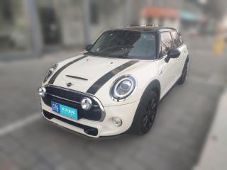 MINIMINI2019款 2.0T COOPER S 經典派 五門版