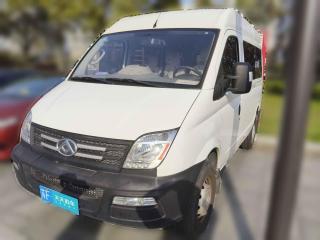 上汽大通MAXUS新途V802019款 2.5T經(jīng)典款6擋手動傲運通短軸中頂5/6座