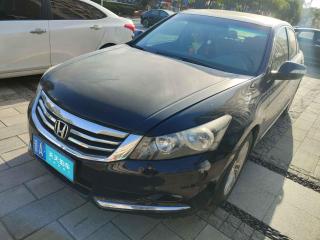 本田雅阁2013款2.4LSE