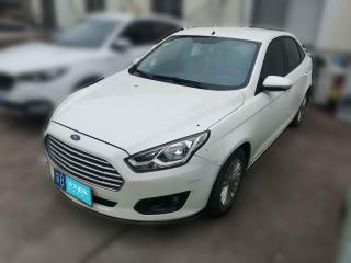 福特福睿斯2015款1.5L自動舒適型