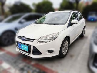 福特福克斯2012款 两厢 1.6L 自动舒适型