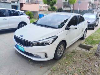 起亞起亞K32016款 1.6L 手動GL