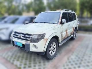 三菱帕杰罗2011款 3.0L 精英版