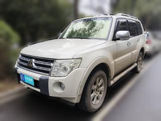 三菱帕杰羅2011款 3.0L 精英版