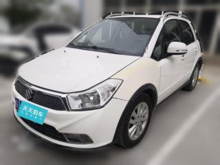 鈴木天語SX42011款改款1.6L手動靈動型