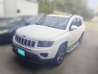 Jeep指南者2014款 改款 2.4L 四驅(qū)舒適版