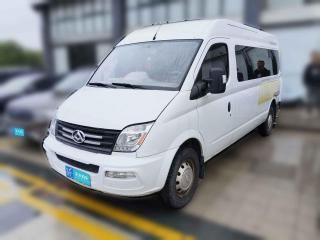 上汽大通MAXUS新途V802019款 2.5T经典款6挡手动傲运通长轴中顶7座