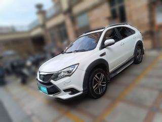 比亞迪唐新能源2015款 2.0T 四驅旗艦型
