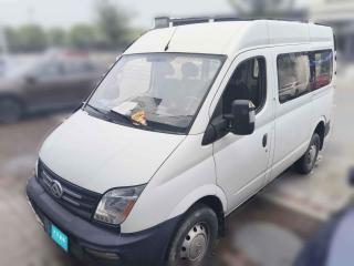 上汽大通MAXUS新途V802019款 2.5T經(jīng)典款6擋手動傲運通短軸中頂5/6座