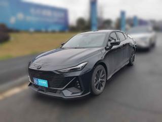 長安長安UNI-V2022款 1.5T 尊貴型