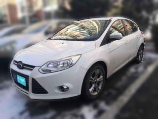 福特福克斯2012款 两厢 1.6L 自动风尚型