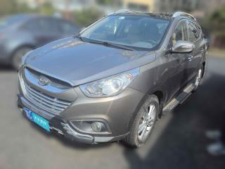 現(xiàn)代北京現(xiàn)代ix352010款 2.0L 自動兩驅(qū)精英版GLS