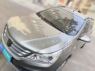 宝骏宝骏310W2020款 1.5L 自动乐享型 国VI