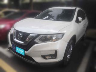 日产奇骏2017款2.0LCVT舒适版2WD