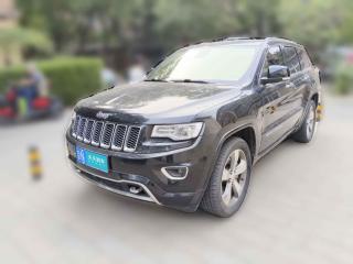 Jeep大切諾基2015款 3.6L 豪華導(dǎo)航版