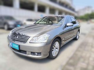 日產(chǎn)風(fēng)雅2005款 350 豪華版