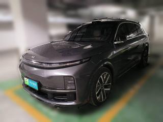 理想汽車?yán)硐隠72023款 Max