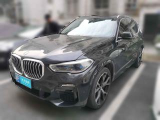 宝马宝马X52019款 xDrive40i 尊享型 M运动套装