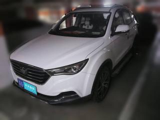 奔腾奔腾X402018款 网红版 1.6L 自动互联智酷型