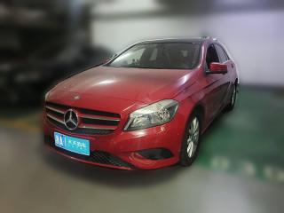 奔馳奔馳A級2013款 A 180 時尚型