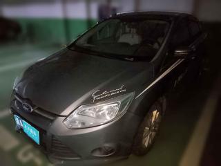 福特福克斯2012款三廂1.6L自動舒適型